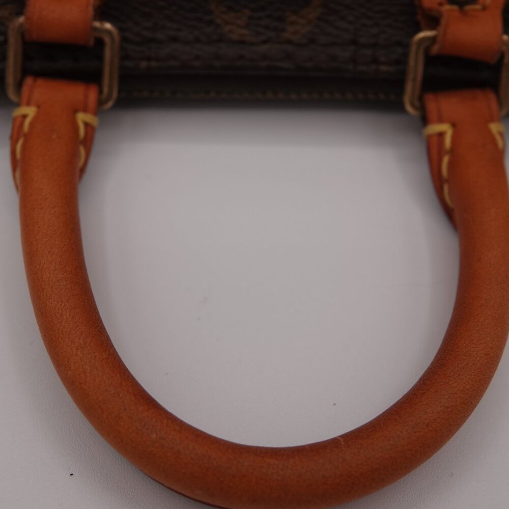 Louis Vuitton Monogram Speedy Nano - Picture 10 of 15